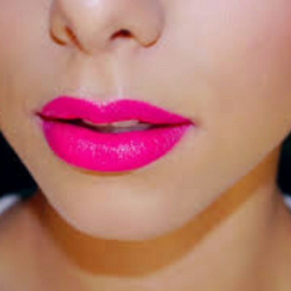 💄Stroke of Beauty lip gloss new in package💄 - Picture 3 of 6